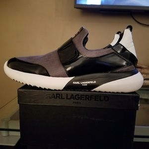 Karl Lagerfeld ParisSaffiano Textured Sneaker 11